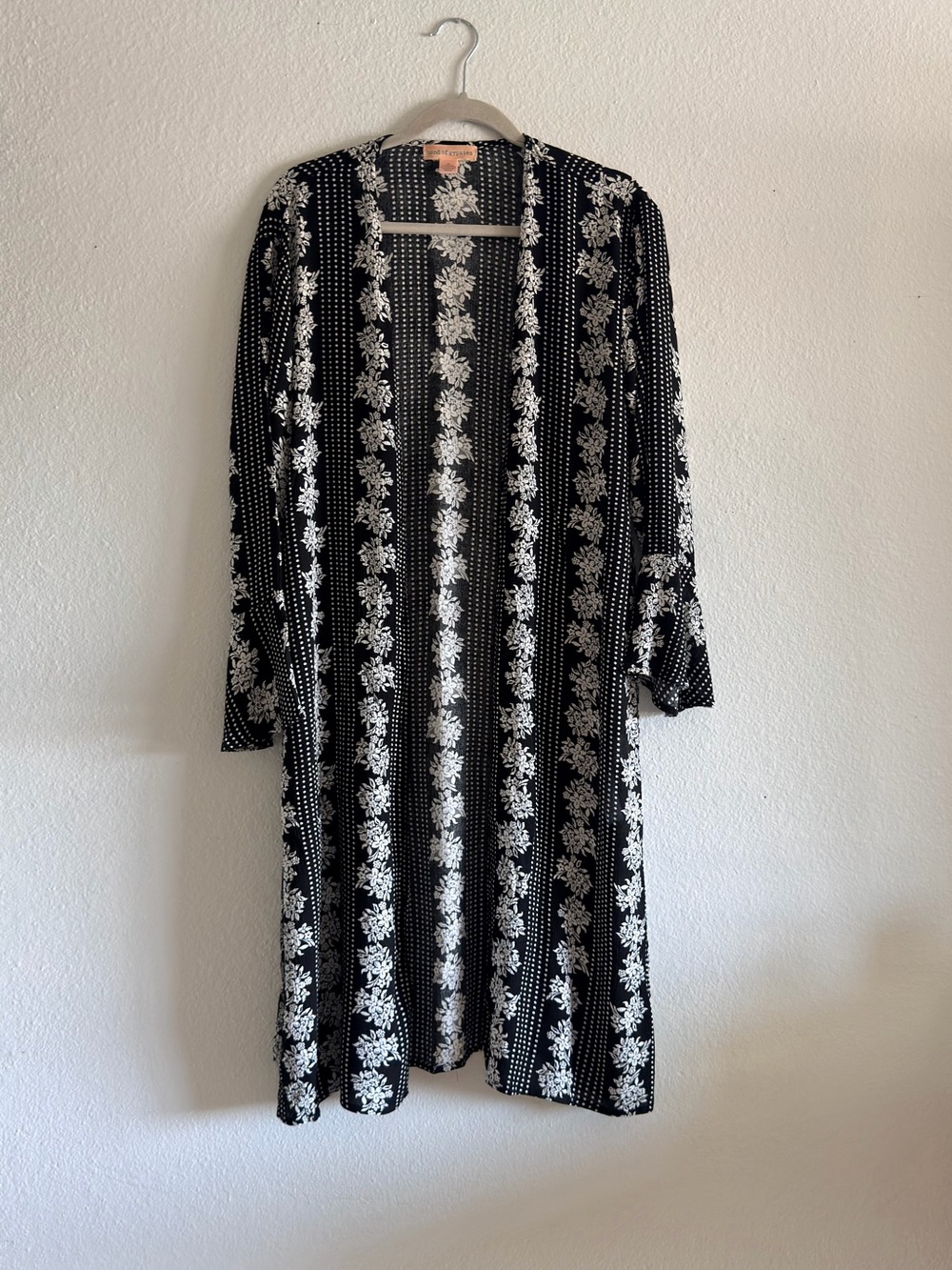 Band of Gypsies Black and White Floral Swim Coverup Kimono